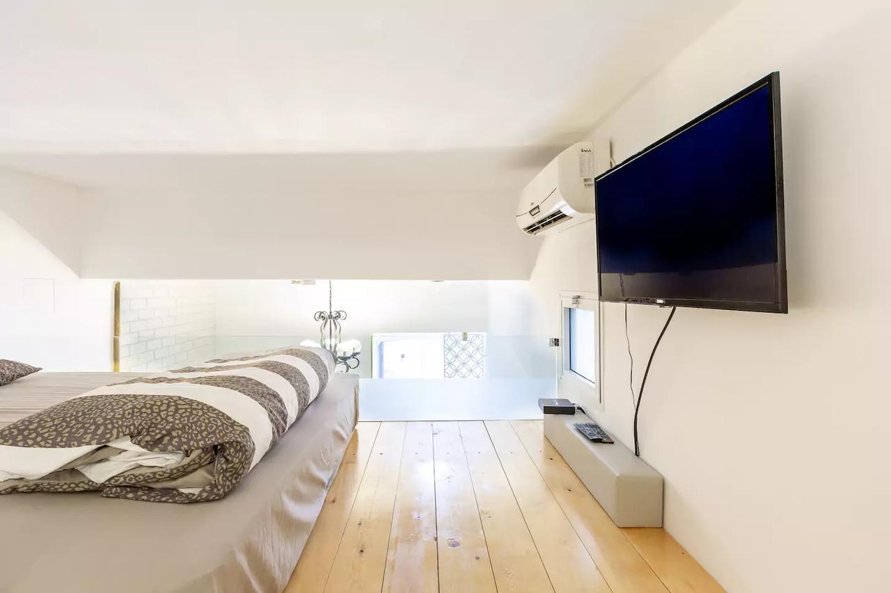 Retro Loft By The Beach★ Tel Aviv Eksteriør bilde