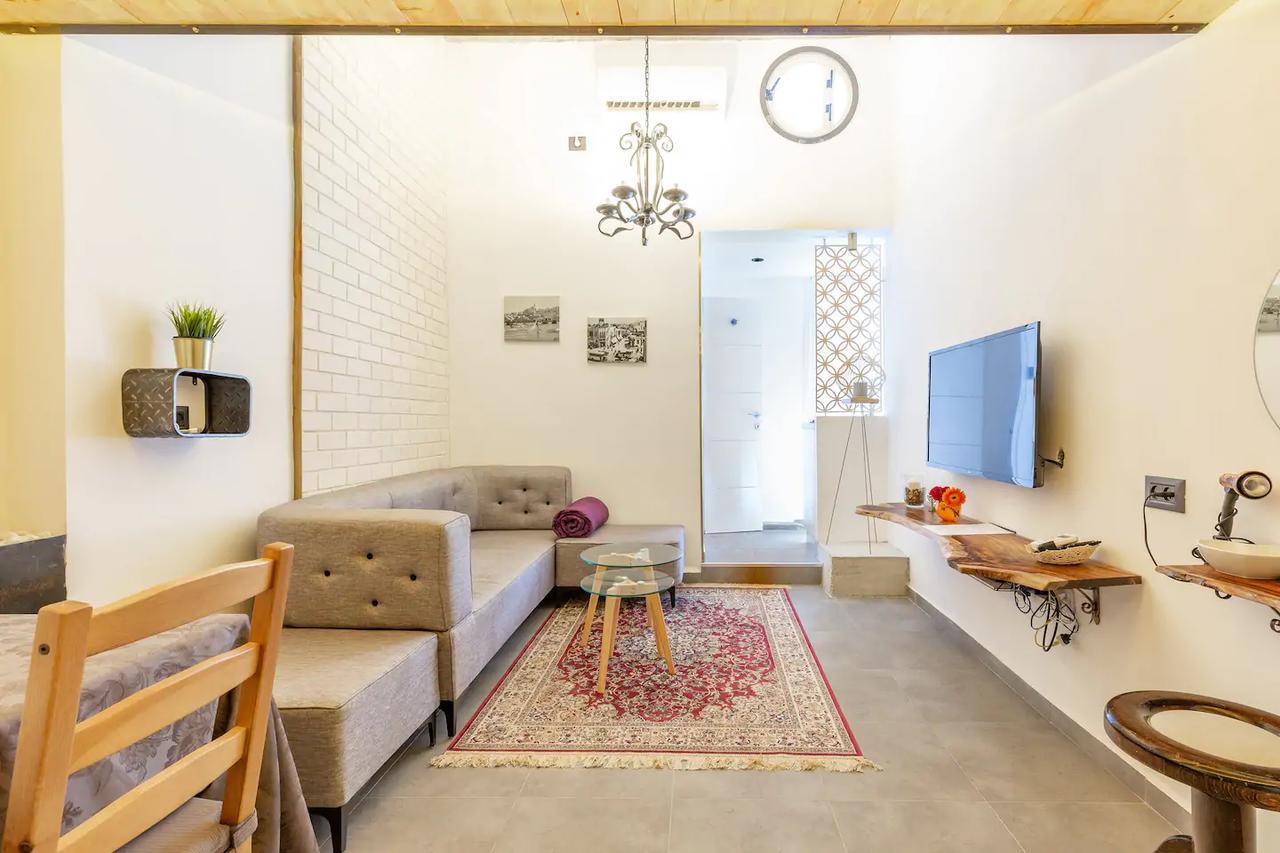 Retro Loft By The Beach★ Tel Aviv Eksteriør bilde